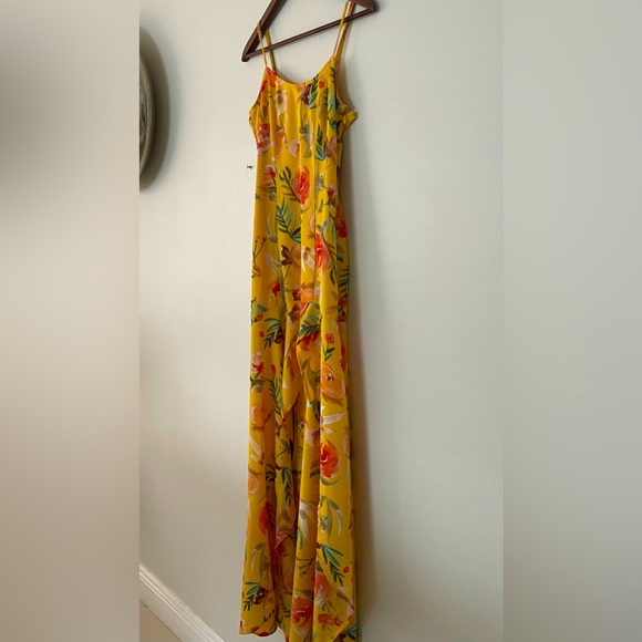 Lulu’s Yellow Floral Print High Low Asymmetrical Maxi Dress - Picture 4 of 12
